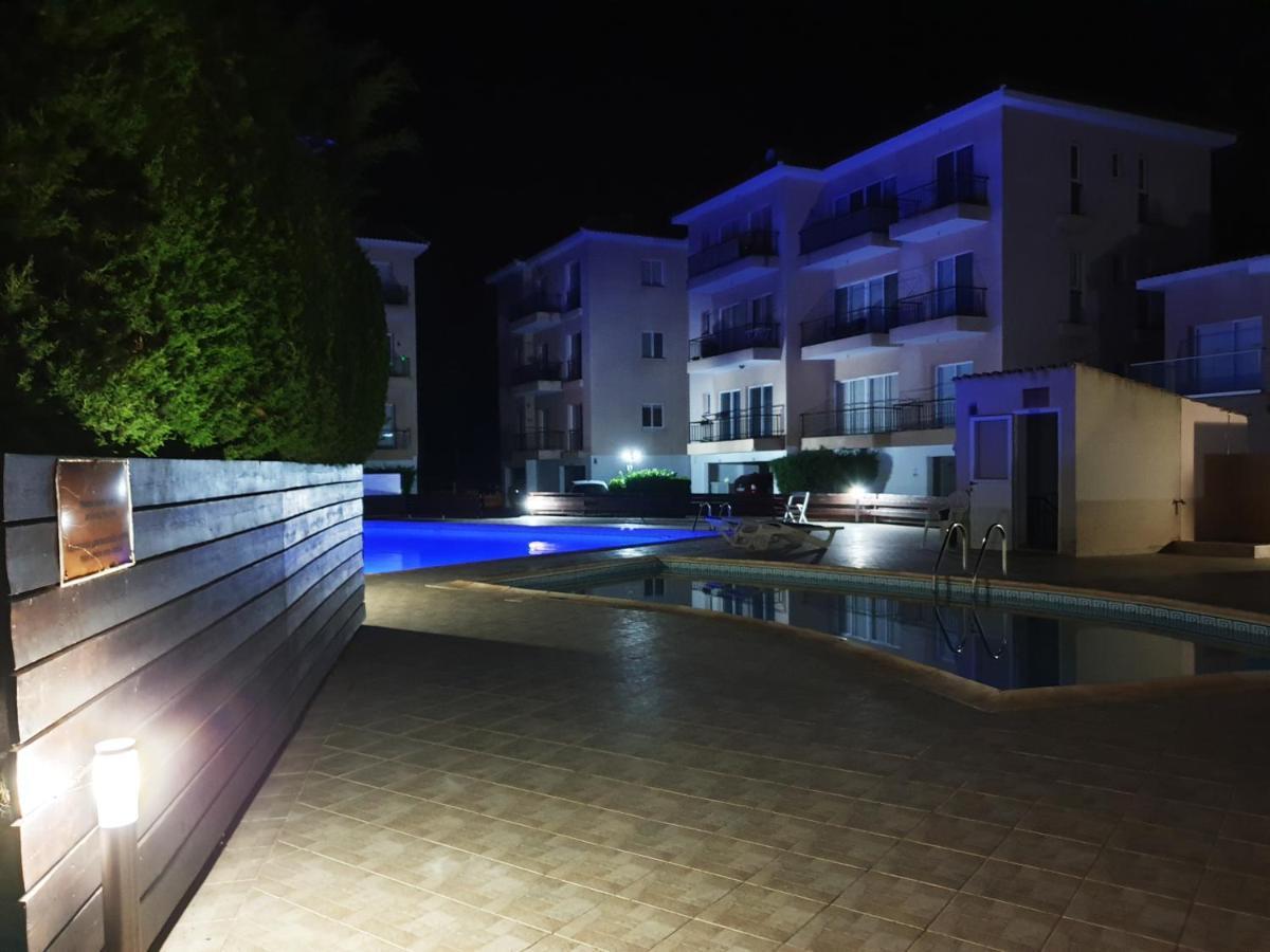 Psyche Harbor Apartment Paphos Exterior foto